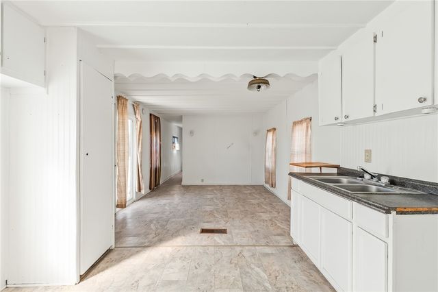 2096 E Hackamore Drive, Mohave Valley, AZ 86440