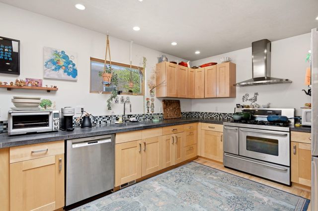 1108 Bryn Mawr Drive NE, Albuquerque, NM 87106
