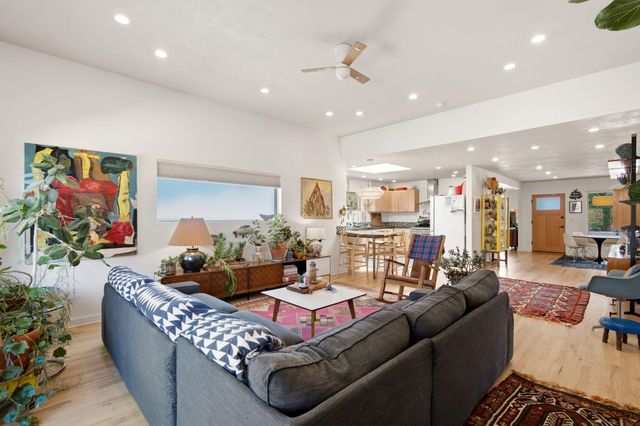 1108 Bryn Mawr Drive NE, Albuquerque, NM 87106