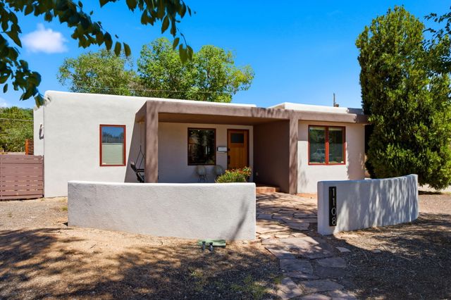 1108 Bryn Mawr Drive NE, Albuquerque, NM 87106