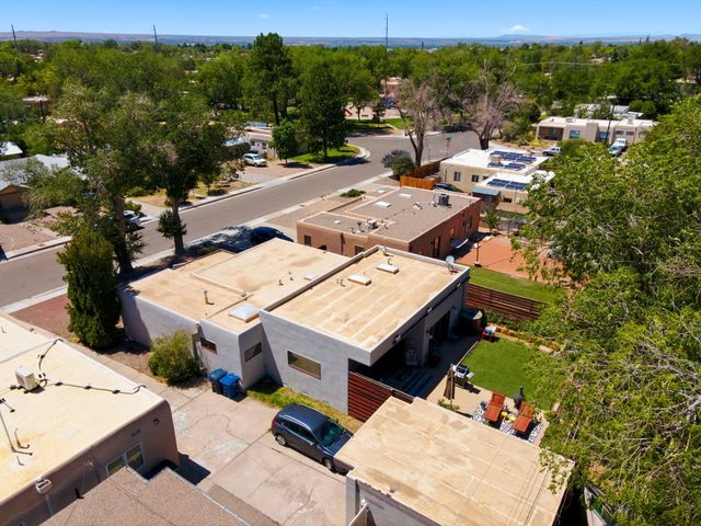 1108 Bryn Mawr Drive NE, Albuquerque, NM 87106