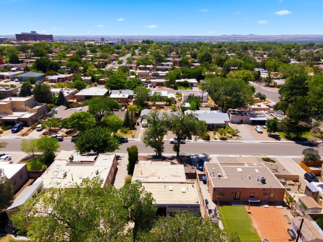 1108 Bryn Mawr Drive NE, Albuquerque, NM 87106