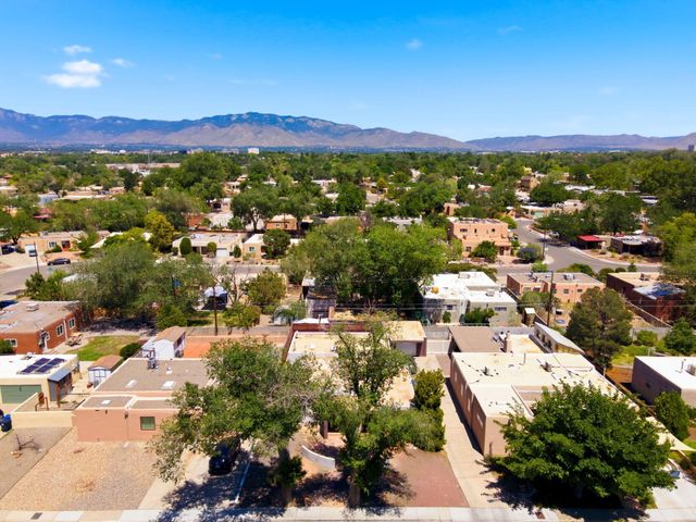 1108 Bryn Mawr Drive NE, Albuquerque, NM 87106