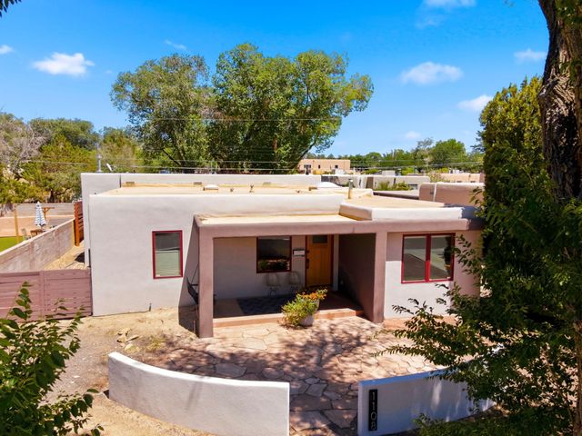1108 Bryn Mawr Drive NE, Albuquerque, NM 87106