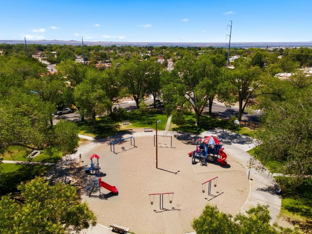 1108 Bryn Mawr Drive NE, Albuquerque, NM 87106
