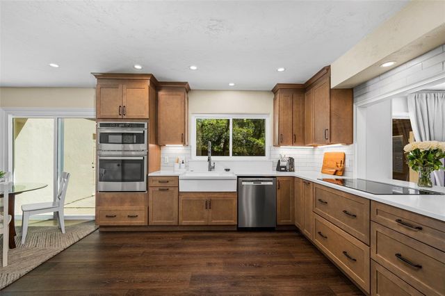 8115 SW 1ST PLACE, Gainesville, FL 32607