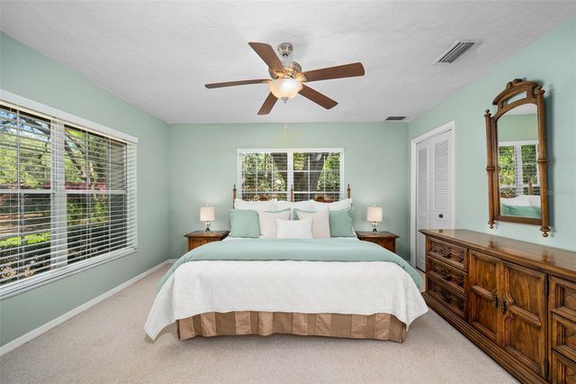 8115 SW 1ST PLACE, Gainesville, FL 32607