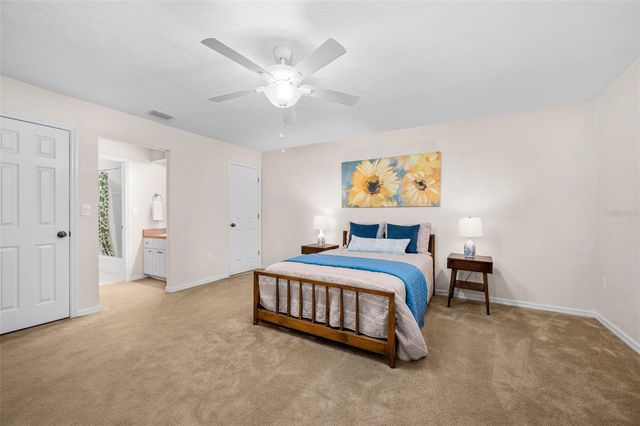 8115 SW 1ST PLACE, Gainesville, FL 32607