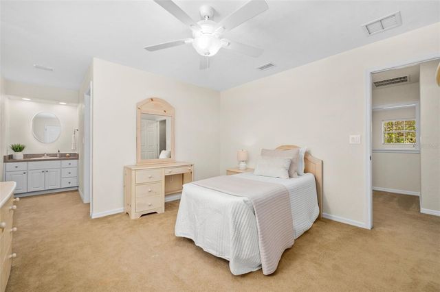 8115 SW 1ST PLACE, Gainesville, FL 32607