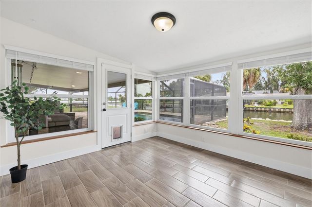 9910 PENINSULAR DRIVE, Gibsonton, FL 33534