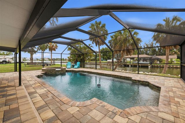 9910 PENINSULAR DRIVE, Gibsonton, FL 33534
