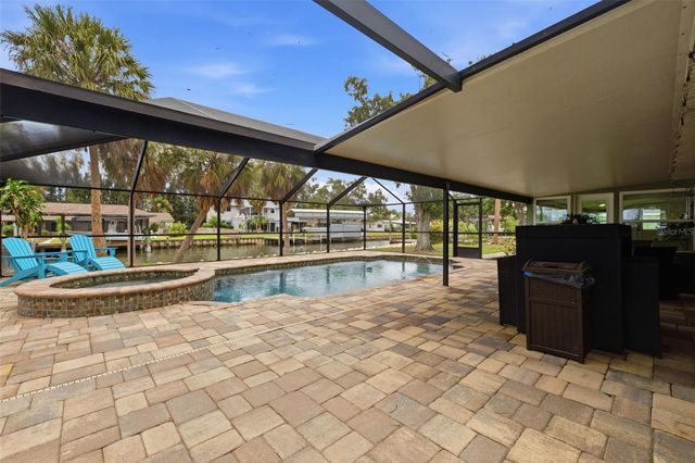 9910 PENINSULAR DRIVE, Gibsonton, FL 33534
