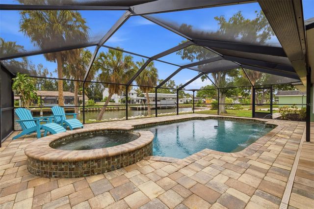 9910 PENINSULAR DRIVE, Gibsonton, FL 33534