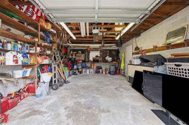 9910 PENINSULAR DRIVE, Gibsonton, FL 33534