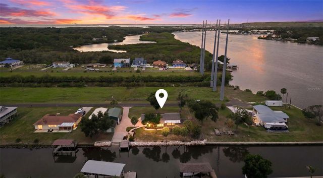 9910 PENINSULAR DRIVE, Gibsonton, FL 33534