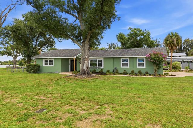 9910 PENINSULAR DRIVE, Gibsonton, FL 33534