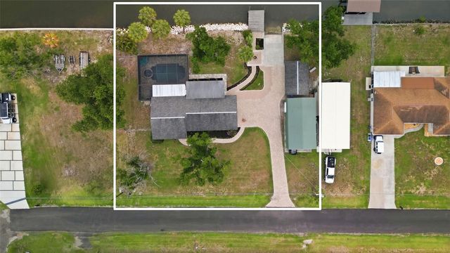 9910 PENINSULAR DRIVE, Gibsonton, FL 33534