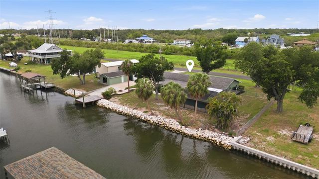 9910 PENINSULAR DRIVE, Gibsonton, FL 33534