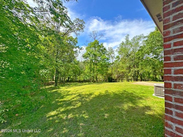 739 Hawthorn Green Drive, Ridgeland, MS 39157