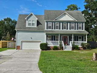 1516 Chadwick Shores Drive, Sneads Ferry, NC 28460