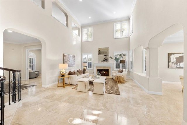 21 Elliot, Laguna Hills, CA 92679