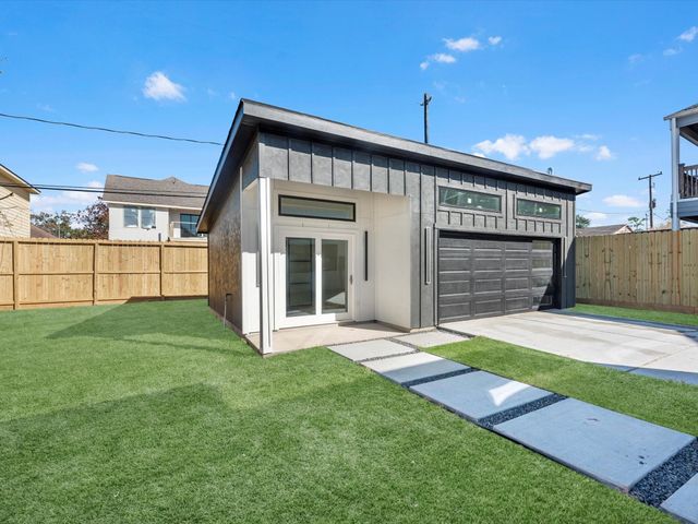 3209 Binz Street, Houston, TX 77004