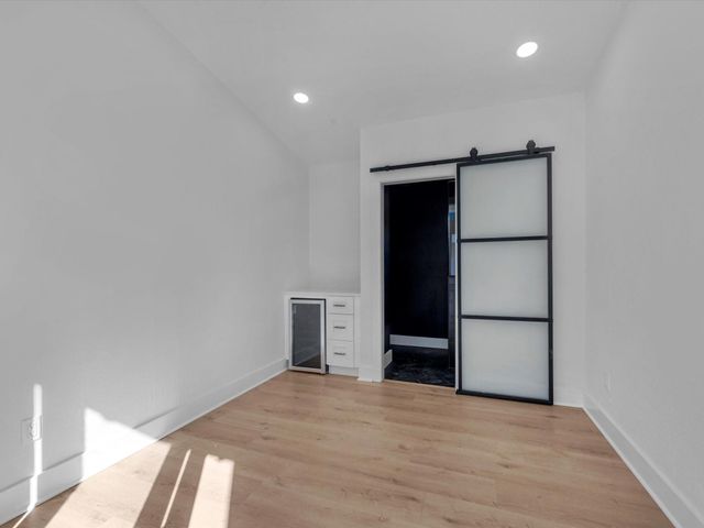 3209 Binz Street, Houston, TX 77004