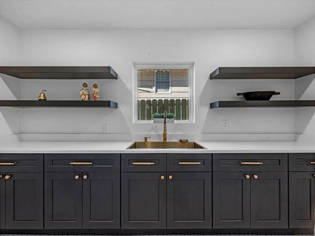 3209 Binz Street, Houston, TX 77004