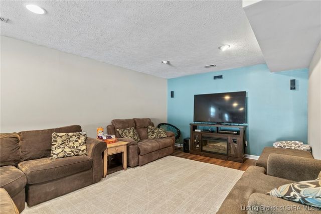 108 Cherry Trace, Madison, IN 47250