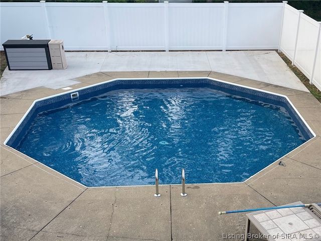 108 Cherry Trace, Madison, IN 47250