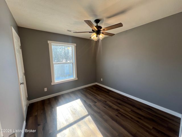 511 N Clinton St, Leitchfield, KY 42754