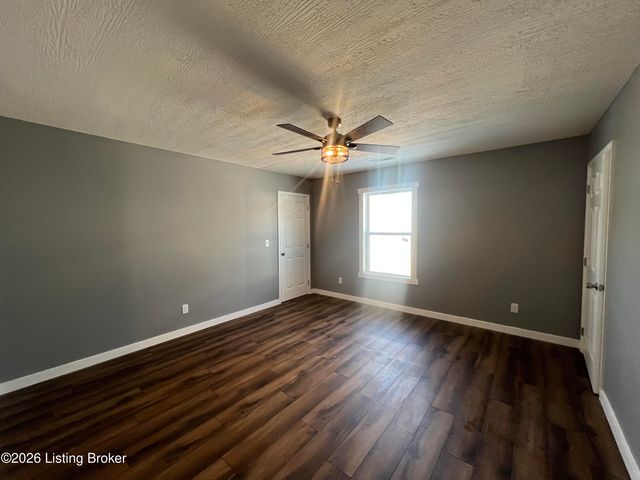 511 N Clinton St, Leitchfield, KY 42754