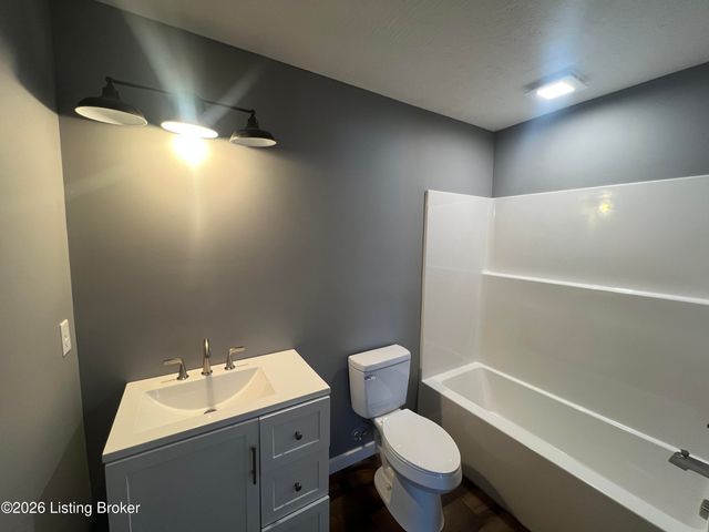 511 N Clinton St, Leitchfield, KY 42754