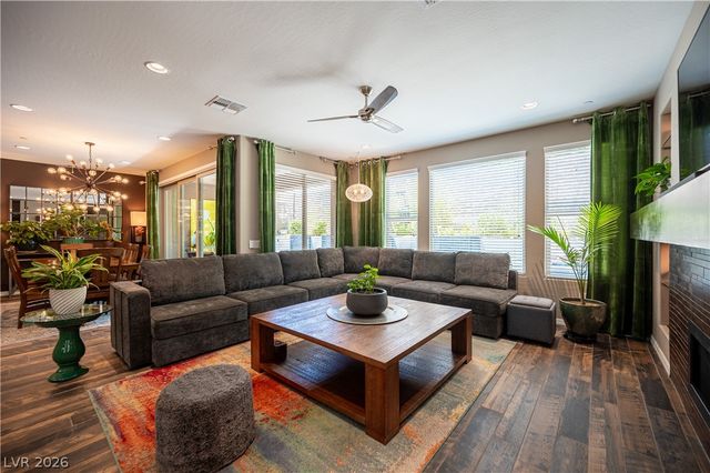 1197 Hillside Peak Street, Henderson, NV 89002