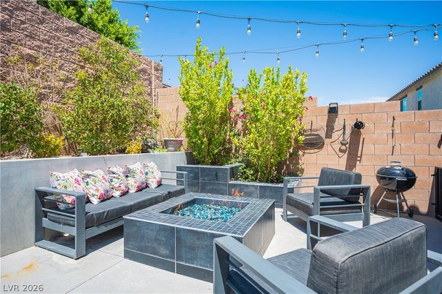 1197 Hillside Peak Street, Henderson, NV 89002