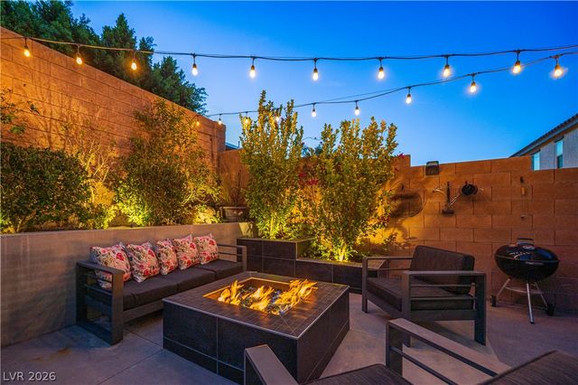 1197 Hillside Peak Street, Henderson, NV 89002