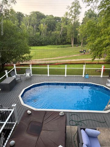 5649 Tequesta Drive Drive, West Bloomfield, MI 48323