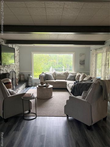 5649 Tequesta Drive Drive, West Bloomfield, MI 48323