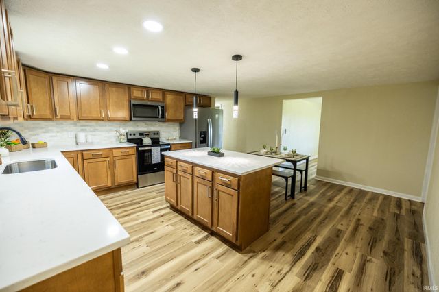 1888 S 700 E, Marion, IN 46953