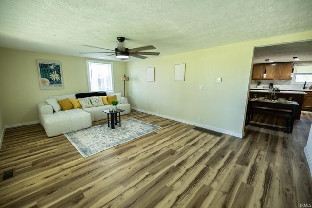 1888 S 700 E, Marion, IN 46953
