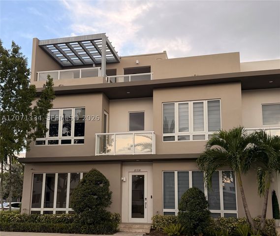 10330 NW 66 ST 10330, Doral, FL 33178