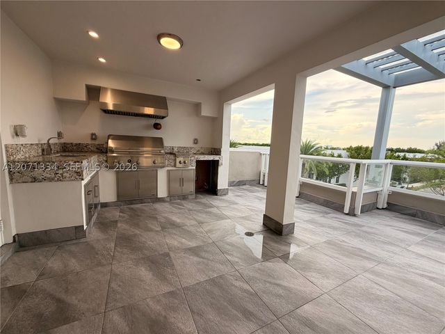 10330 NW 66 ST 10330, Doral, FL 33178