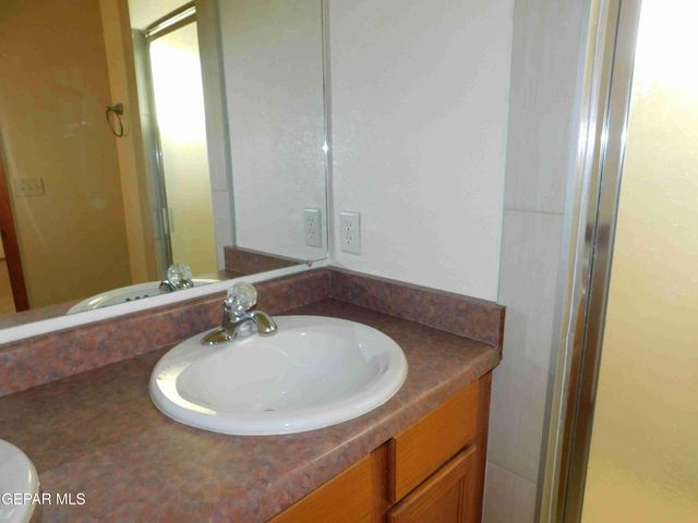 3313 TIERRA ESPADA Drive, El Paso, TX 79938