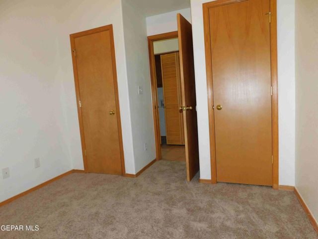 3313 TIERRA ESPADA Drive, El Paso, TX 79938