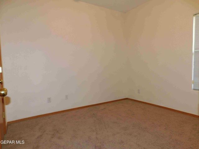 3313 TIERRA ESPADA Drive, El Paso, TX 79938