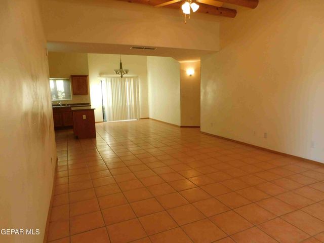 3313 TIERRA ESPADA Drive, El Paso, TX 79938