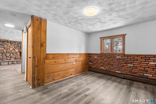 133 Phelps Road, East Windsor, CT 06088