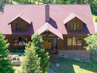 2611 Foots Creek Left Fork Road, Gold Hill, OR 97525