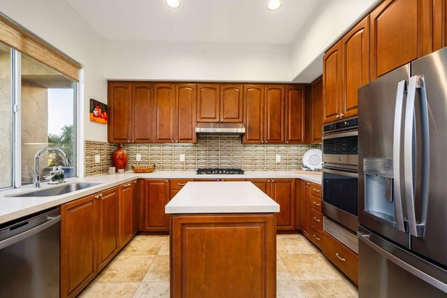 416 Desert Holly Drive, Palm Desert, CA 92211