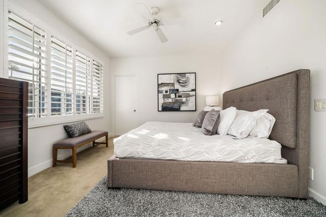 416 Desert Holly Drive, Palm Desert, CA 92211